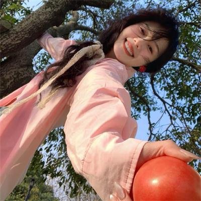 毕打自己人粤语